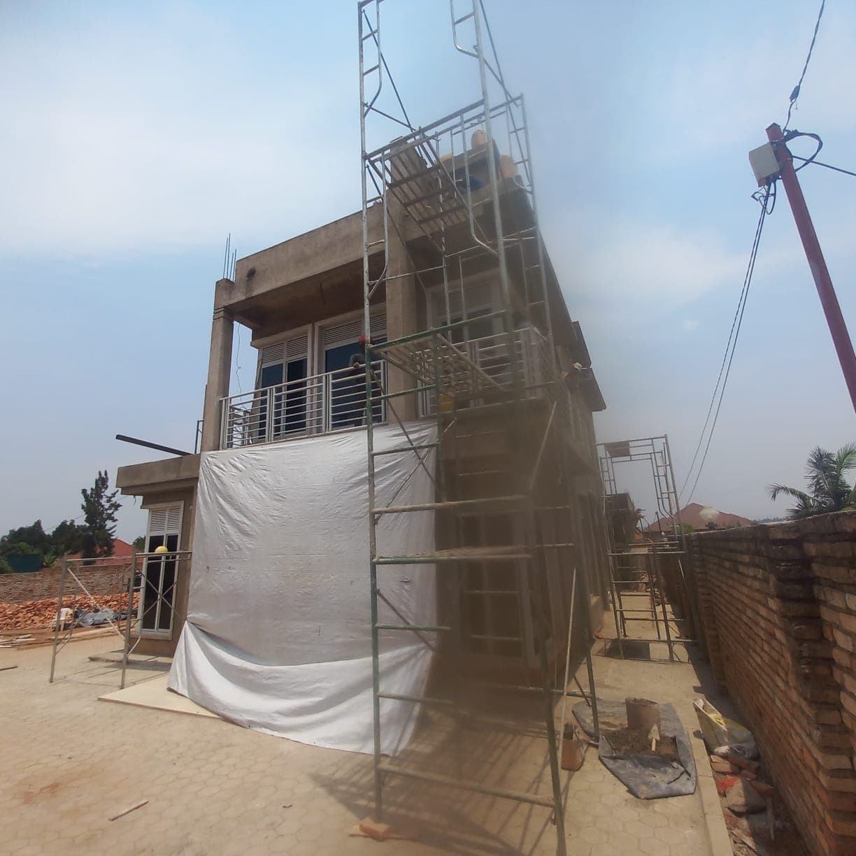 Upper floors scaffolded for finishing works